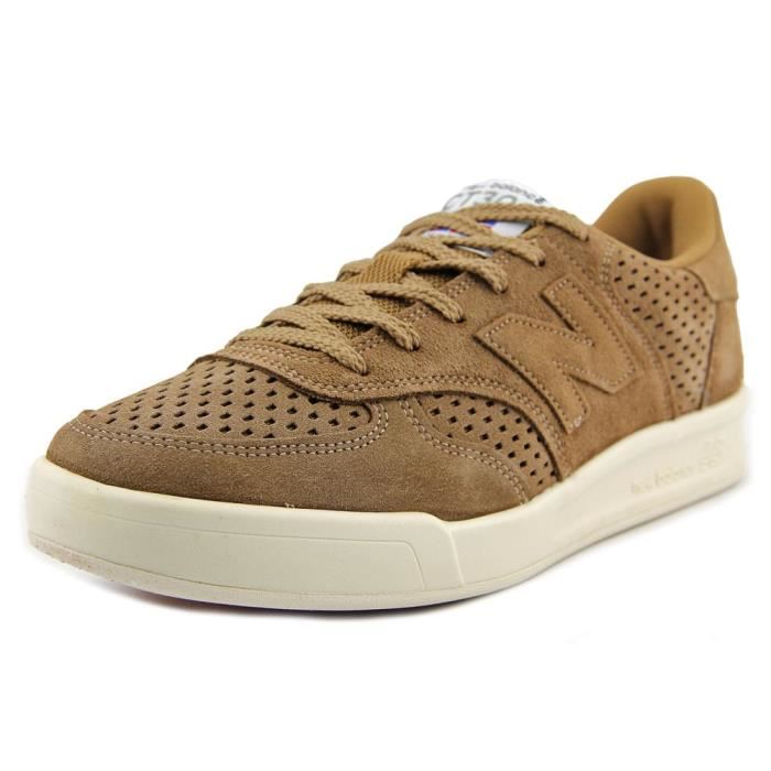 new balance daim beige homme